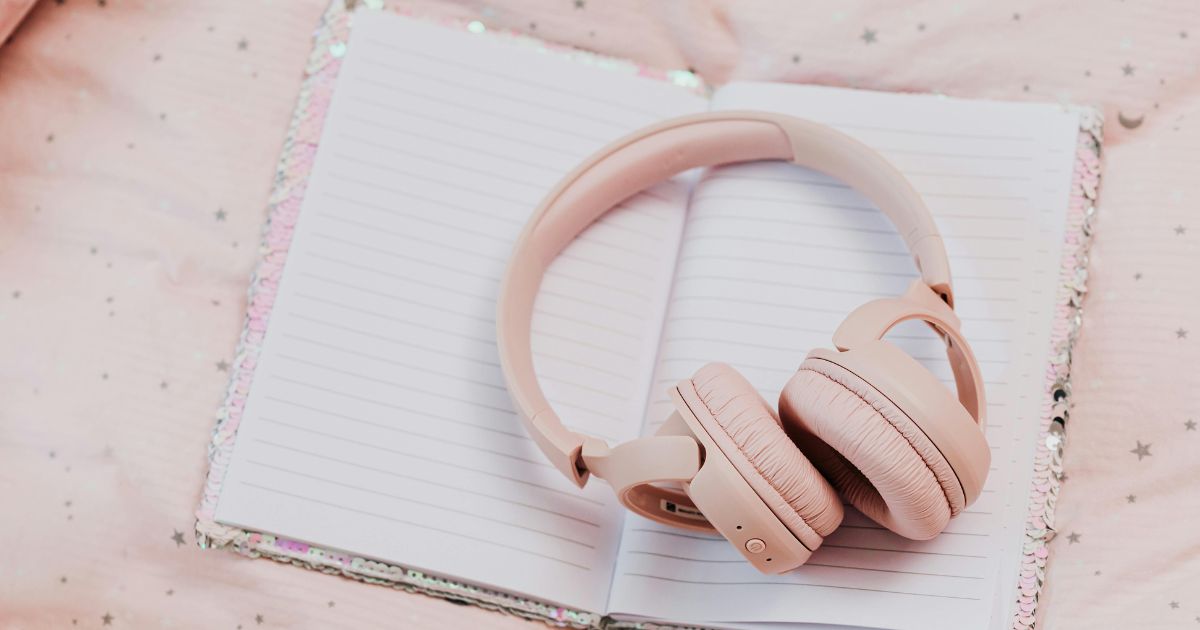 Unleash Premium Sound with the Best Headphone Model P9 Headphone Bluetooth